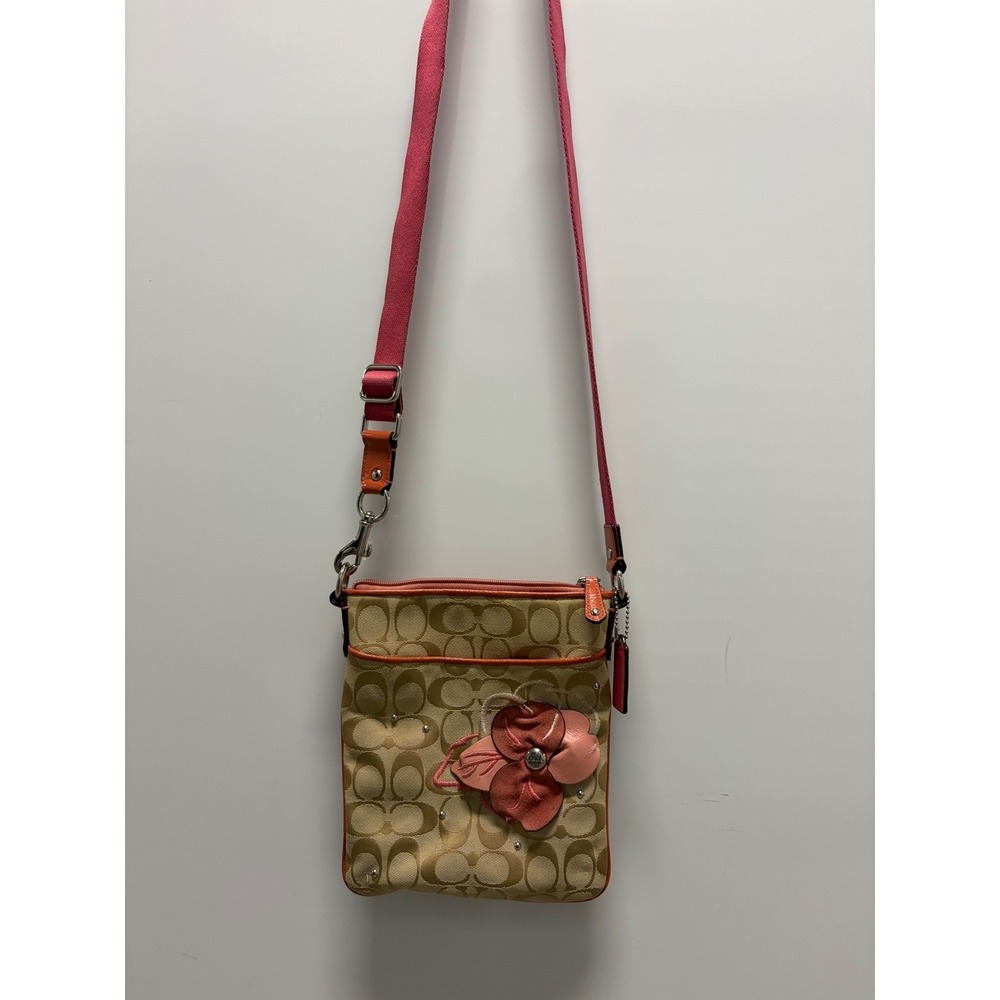 Vintage Coach Signature Floral Applique Crossbody Bag Tan Pink Messenger Bag - Picture 11 of 11